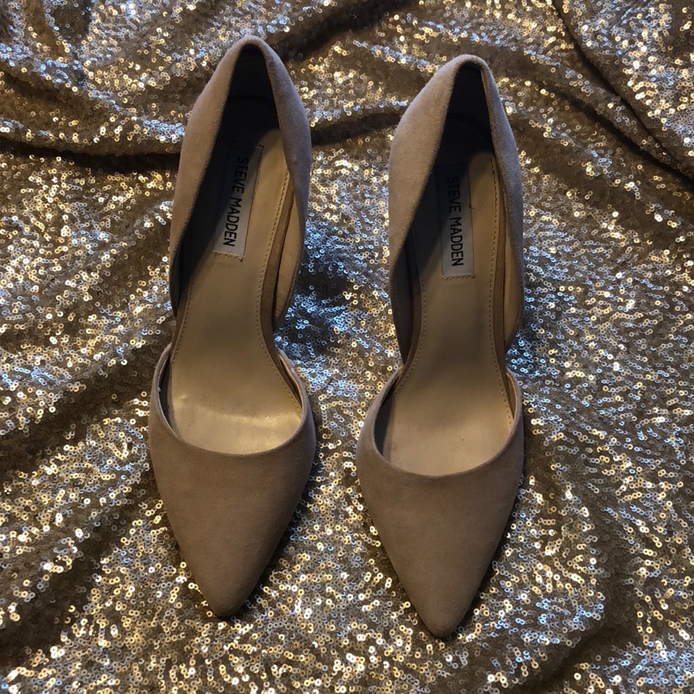 Steve Madden nude pointy pumps size 10